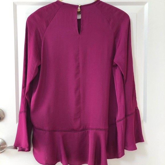 Mossimo High/Low Top in Burgundy w/Peplum Style Bottom & Bell Sleeves - Picture 5 of 11